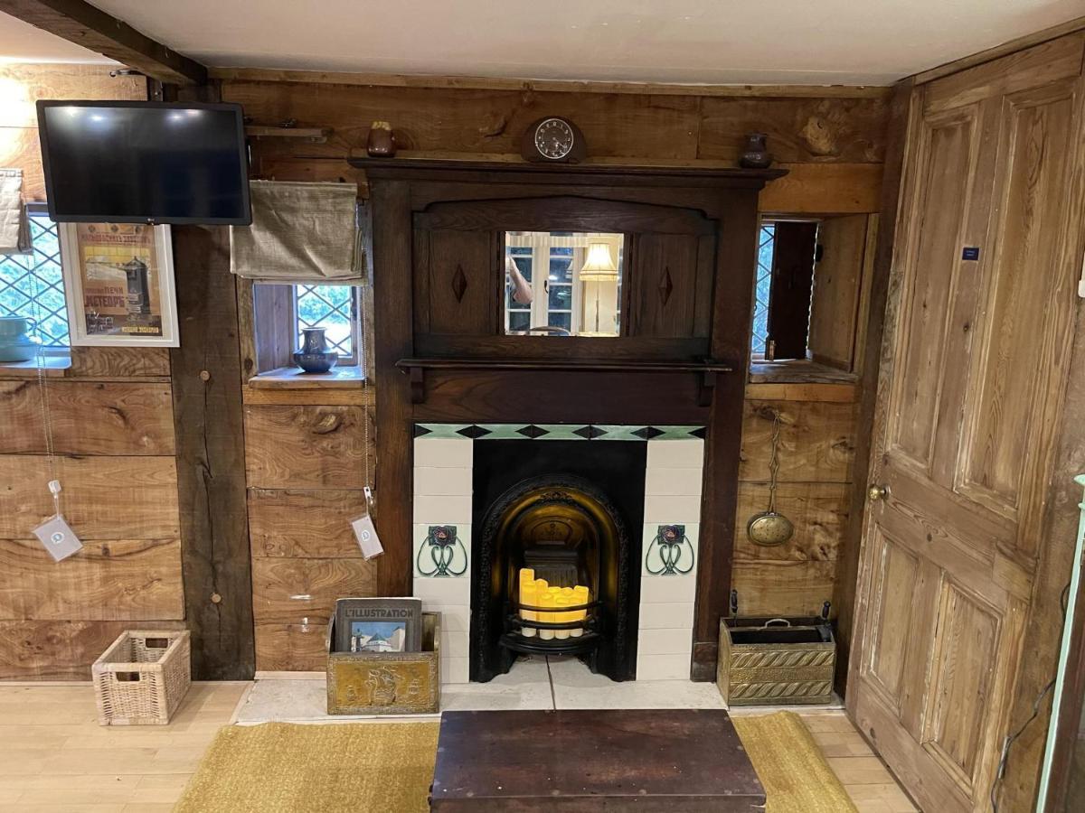 Remarkable Boultons Barn With Hot Tub Newton Abbot Exterior photo